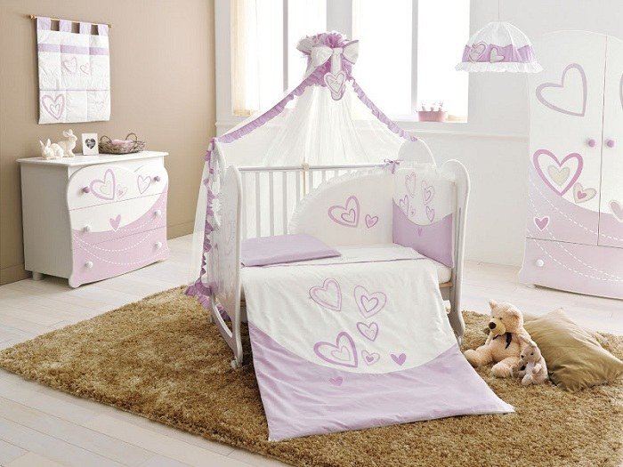 Detská posteľ kompletná purpurová posteľná bielizeň vzor baldachýnu v tvare srdca
