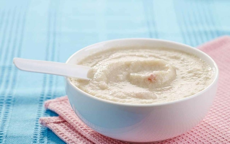Detská kaša-recepty-mlieko-cereálie-bez-mäsa-jednoduchá-stimulácia-dieťa