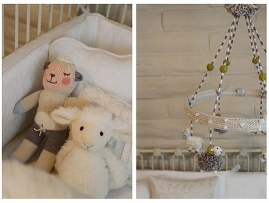 Nastavte ručne vyrobené hračky v interiéri dievčenskej izby