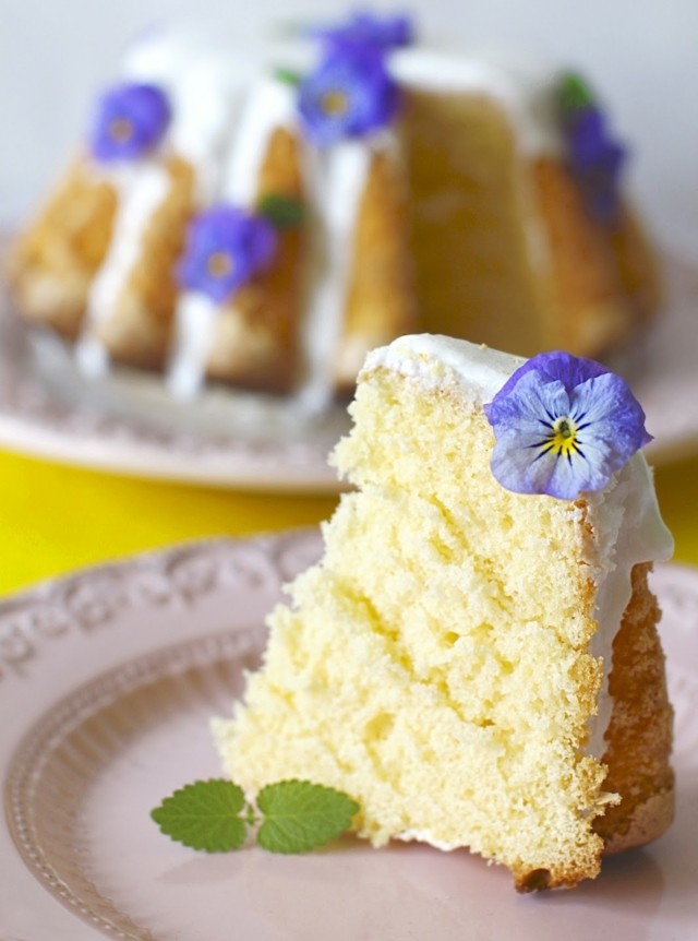 chutné sladkosti raňajky rodinní priatelia babka koláč Raňajky koláč s rodinou citrónová kôra