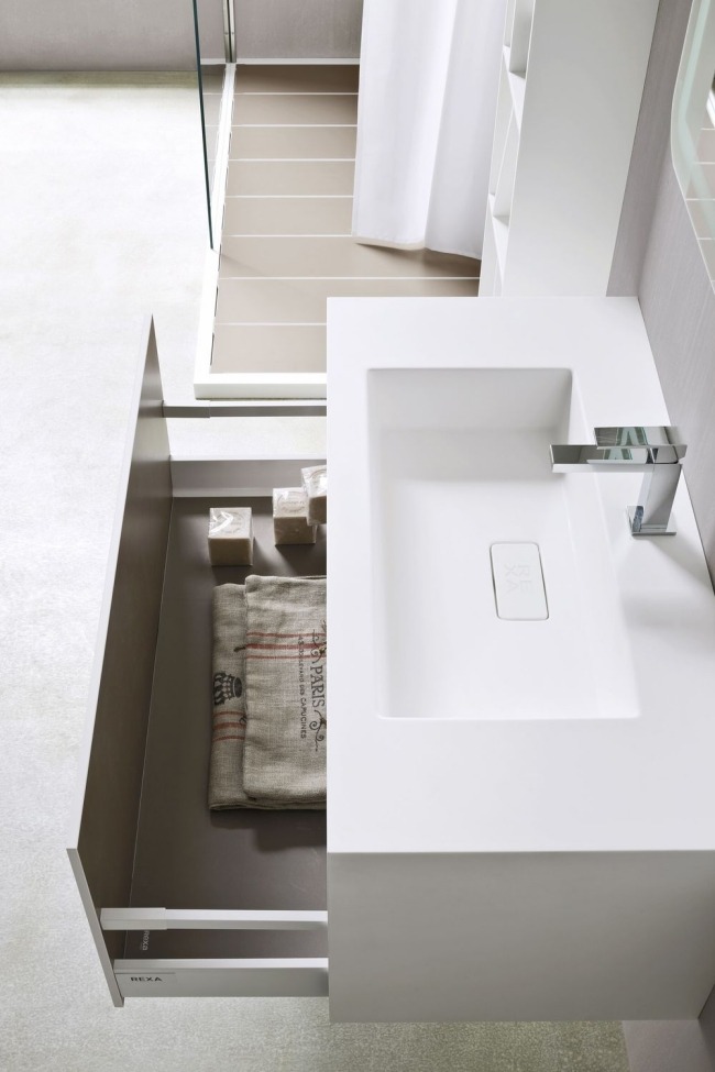 Vešiaky na kabáty nerezová stolná skrinka série-armatúra Leva