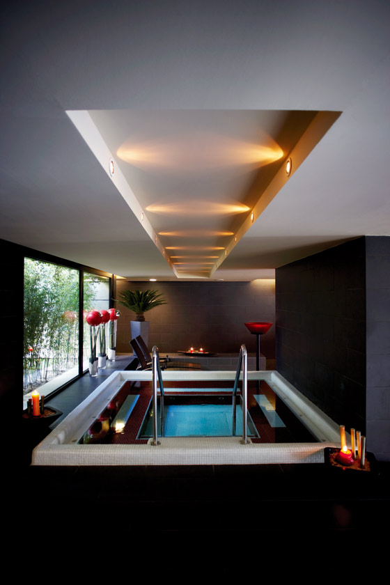 moderná kúpeľňa v kúpeľnom hoteli