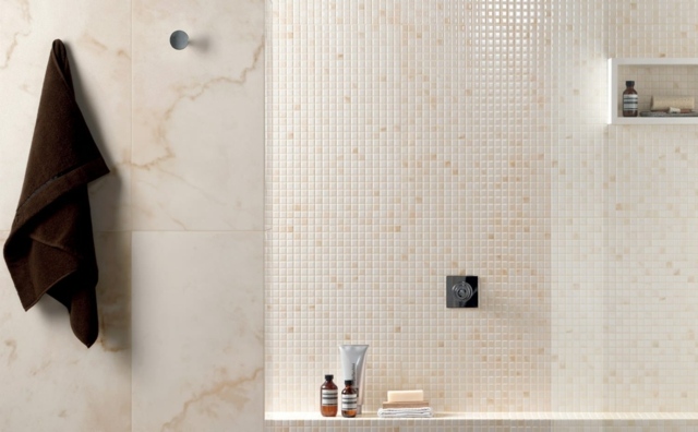 Vôňa zvlneného vzoru-svetlo-hnedých-tónov-štvorcových-mozaikových-modulových miestností