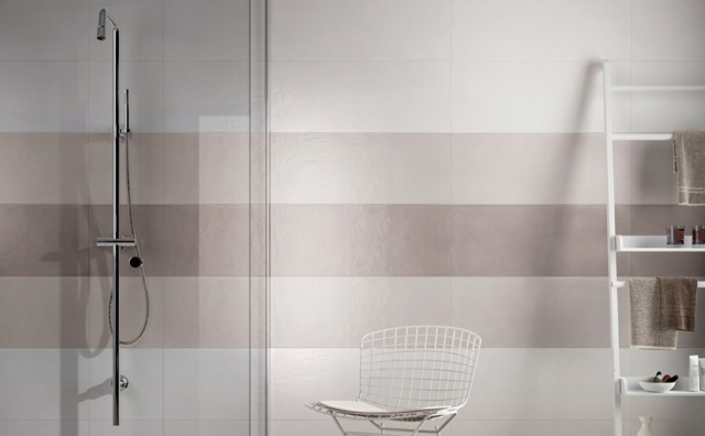 Gradácia svetlých hnedých tónov do kúpeľne