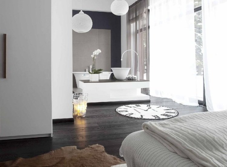 Kúpacia časť-otvorená spálňa-sochársky dizajn