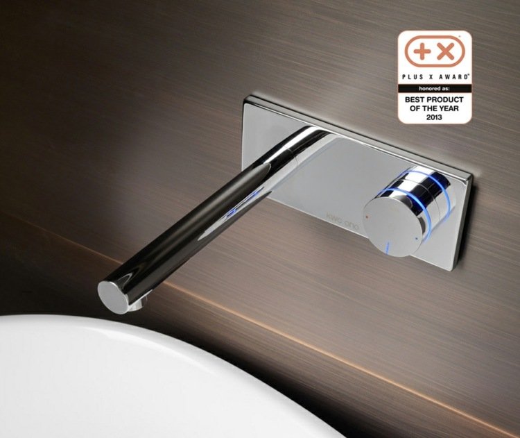 faucet-kúpeľňa-minimalistický-štýl-zariadenie-dlaždíc-hnedá