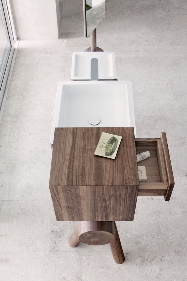 Zostava kúpeľňového nábytku-umývadlo, háčik na zrkadlo