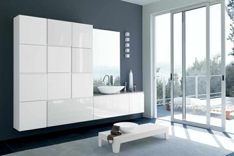 Zostava kúpeľňového nábytku, drevená skrinka, biela márnosť