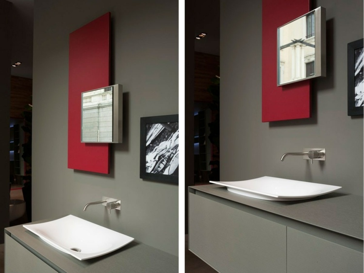 Kúpelňové zrkadlo s červeným rámom s osvetlením