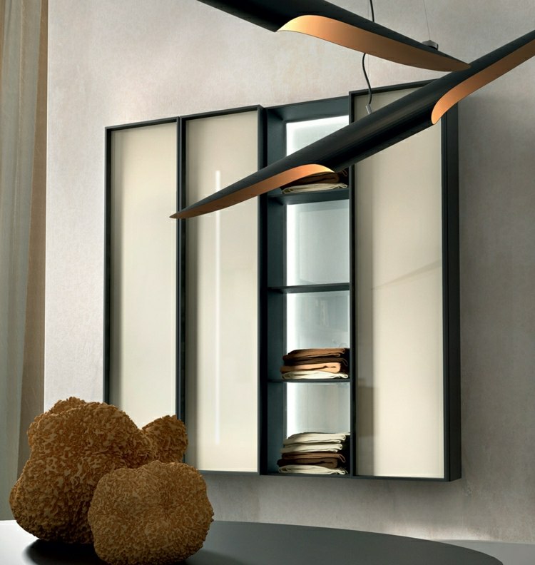 Kúpelňový nábytok - nástenná skrinka s prednými plochami vo vysokom lesku v krémovej a čiernej farbe Kúpeľňový nábytok drevená skriňa posuvné dvere police moderné