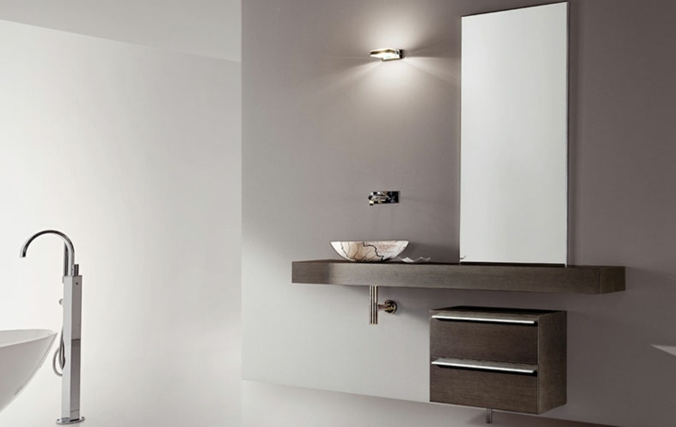 Nástenná skrinka so zrkadlom a keramickým umývadlom Kúpelňový nábytok drezy umývadlo keramické spodné skrinky