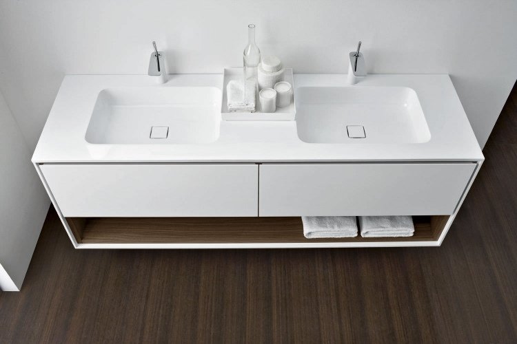 biele dvojumývadlo so zásuvkami a poličkou dvojumývadlo-spodok-skrinka-biela-drevo-RÁM-oáza