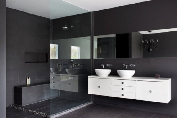 Vybavenie kúpeľne-čierno-biela nábytková zostava Ikea