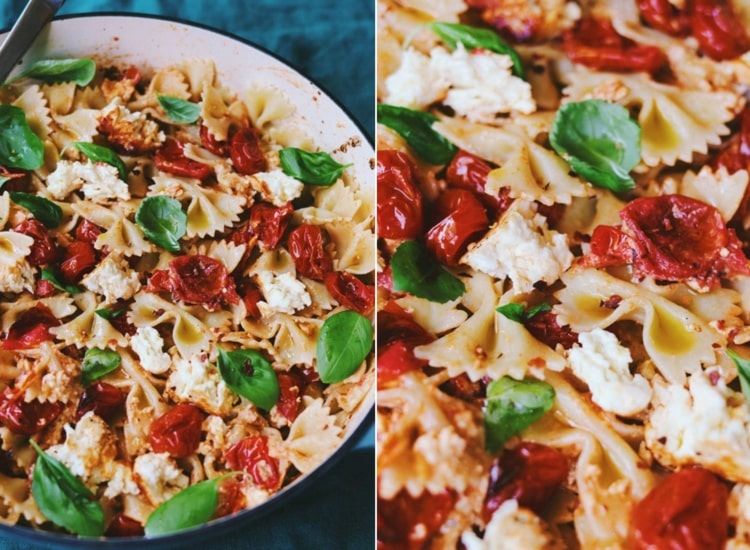 Sušené paradajky, syr feta a bazalku pripravte na pekáči v rúre