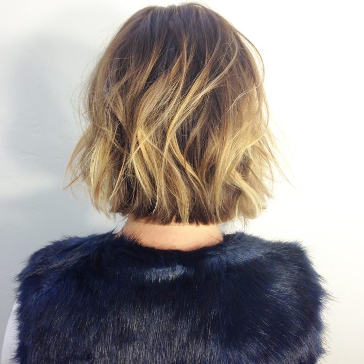 balayage-blond-brown-style-undone-look