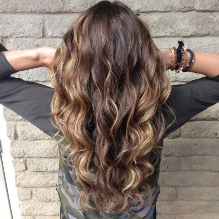 balayage-technology-dark-hair-color-curls