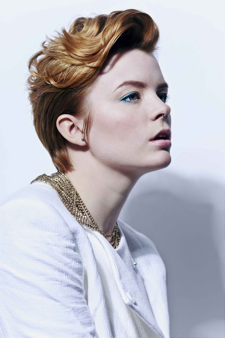 Ombre pre prirodzene červené vlasy Ombre na krátke vlasy gaštanová-farba vlasov-krátky strih