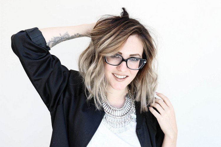 Balayage ombre pre vlasy po ramená ombre-krátke vlasy-dlhé-bob-špicaté-pieskové-blond