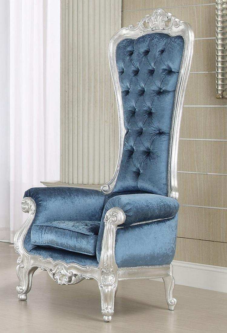 nádherné barokové kreslo v striebornej farbe s plagátom zo zamatu v tyrkysovej farbe barokový nábytok-moderné kreslo-posletr-zamatovo-strieborné-všívané kreslo