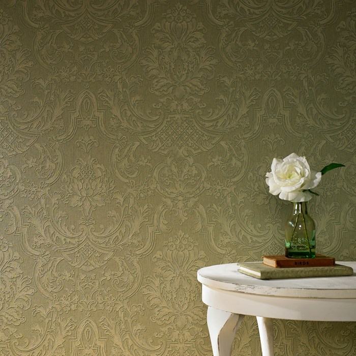 Zlaté nuansy na stene v obývačke Barokový zlatý biely ošumělý elegantný stolný vintage nábytok