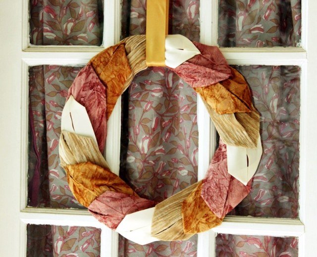 Remeselné nápady-na-dvere-veniec-na-zavesenie-remeselný papier