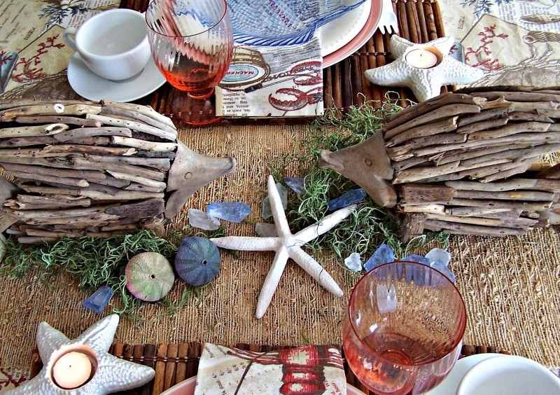 Remeselné nápady letný napustený drevený škrupinový stôl