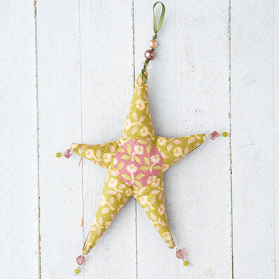 Ozdobte na Vianoce nápady remesiel látkové deti krásne nápady na šitie