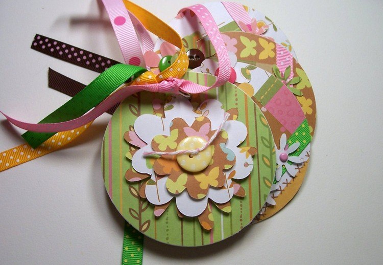 tinker-with-beer-mats-mini-scrapbook-album-decoration