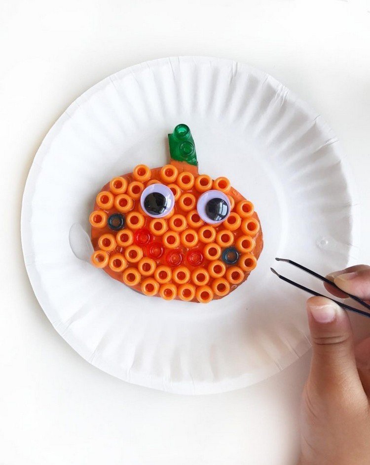 drotár jeseň tekvica deti základnej školy remeselné korálky návod