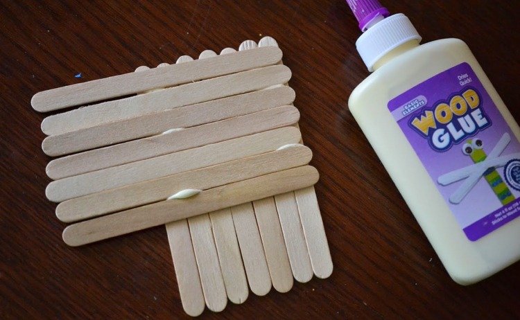 ručné práce-deti-leto-zmrzlina-tyčinky-návod-rybie-lepidlo