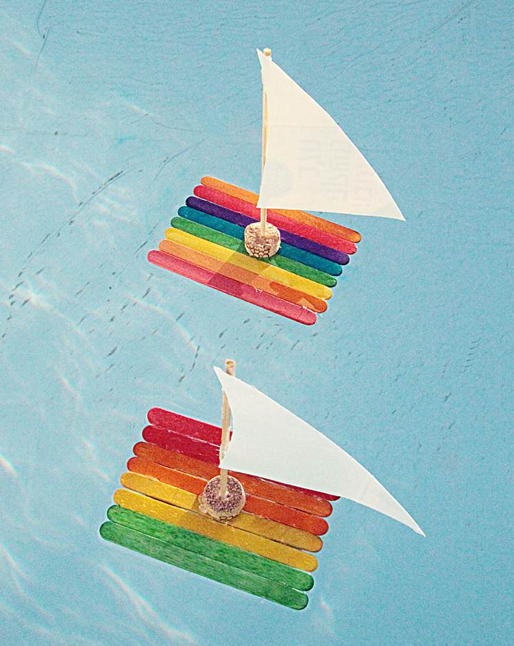 ručné práce-deti-leto-zmrzlina-tyčinky-voda-hry-čln-korky na víno