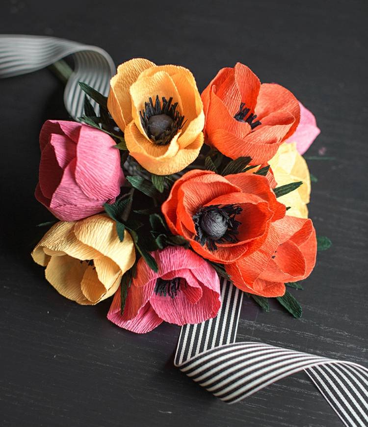 kvetinové krepové mamičky ku dňu matiek