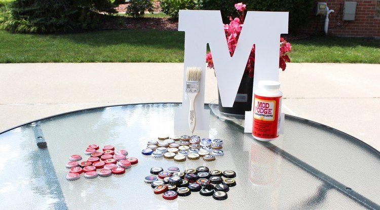 drotár-fľaša-uzáver-dekor-ozdobiť-písmená