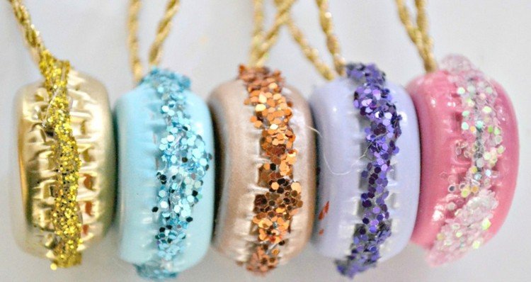 drotárske-fľaškové-čiapky-francúzske-makaróny