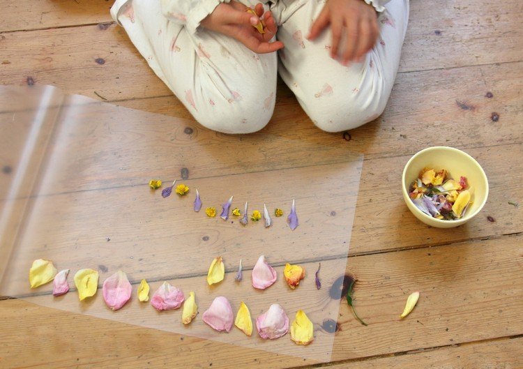 drotárstvo-prírodné-materiály-leto-lisovanie-lístkov