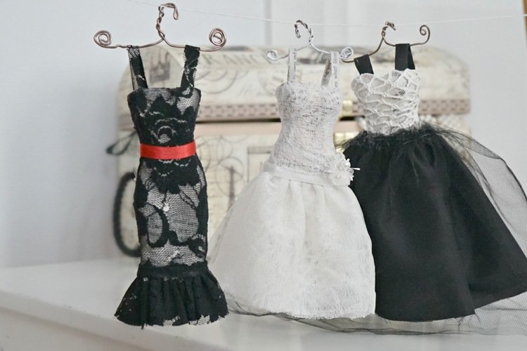 drotár-papier-mache-nápad-bábika