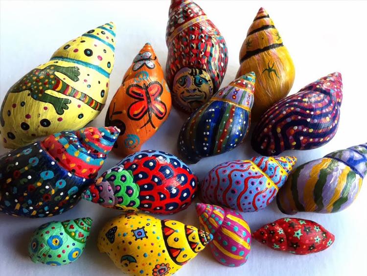 drotársko-slimačie ulity-farebné-farby-dekorácie-farby