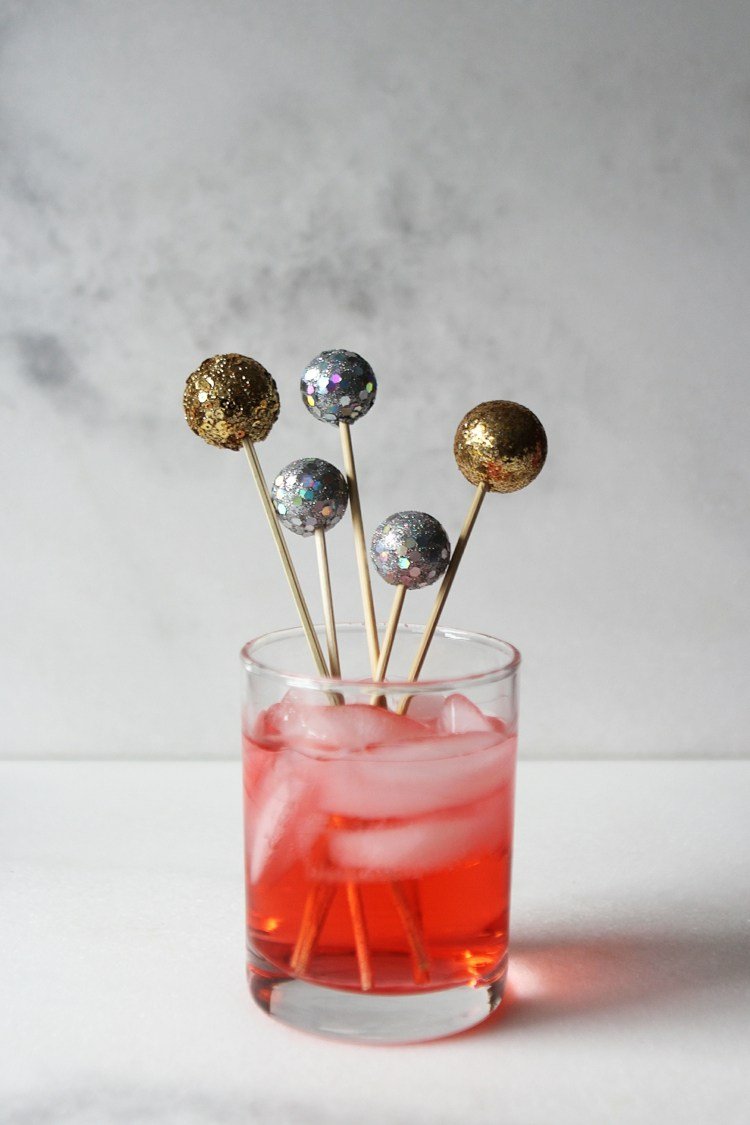 disco guľa-polystyrén-guľa-koktejl-dekorácia