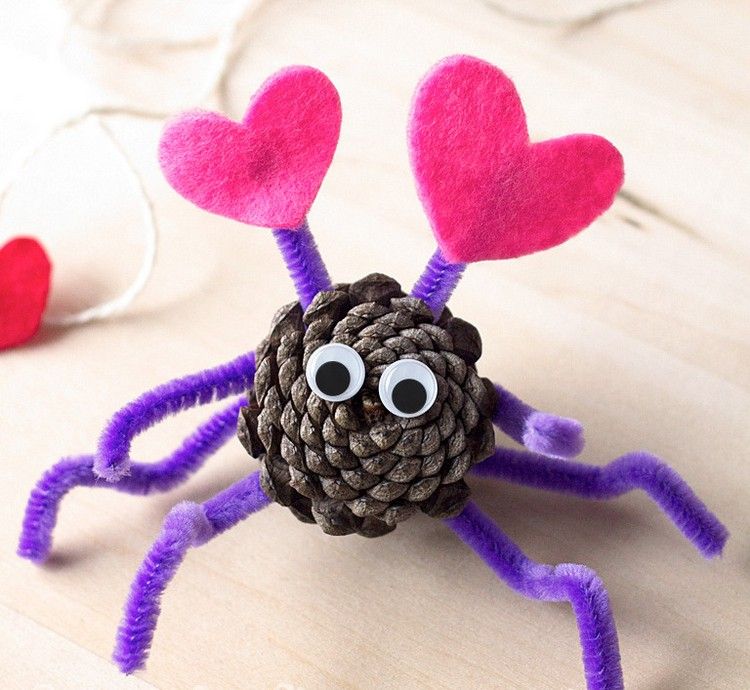 Ručné práce-šišky-srdcia-plsť-lepiace oči