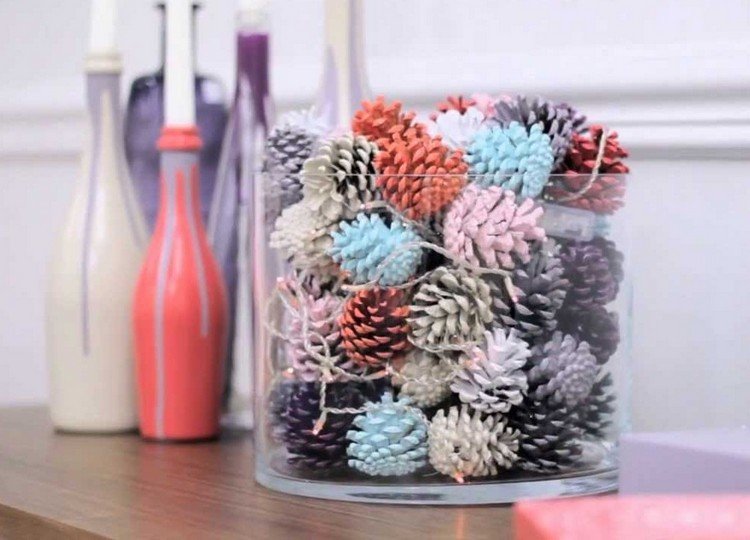 Ručné práce-borovica-farbenie-dekorácia-nápady-dospelí