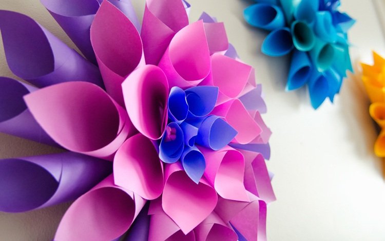papierové kvety-drotár-deti-georgína-veľké-remeslo-papier-kutilstvo