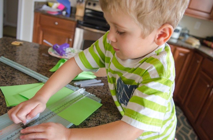 papierové kvety-drotár-deti-georgína-návod-kreatívne