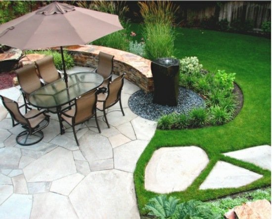 Záhradná fontána čierna keramika