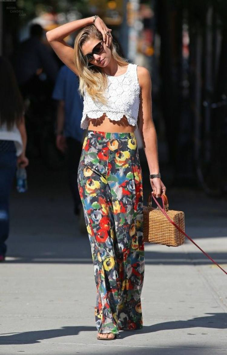 farebné nohavice látkové motívy vrchný čipkovaný košík