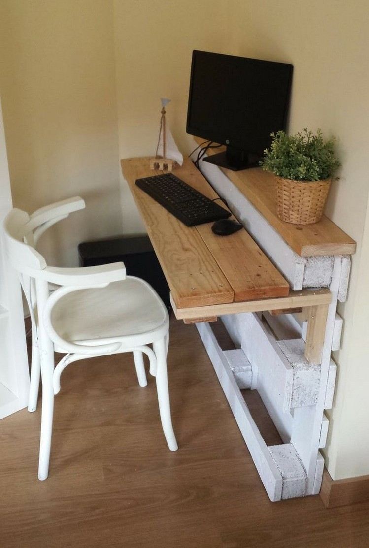 nápady na stavbu-s-europaletami-zostavte si svoj vlastný stôl