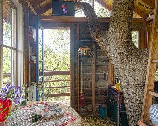 detské ihrisko so zariaďovaním interiéru stromčeka