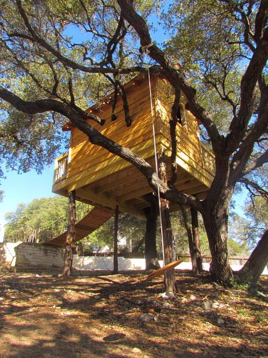 drevený domček detské ihrisko v záhrade tipy na stavbu