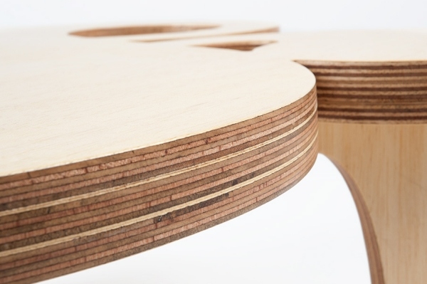 rôzne vrstvy drevených výrobkov s moderným dizajnom