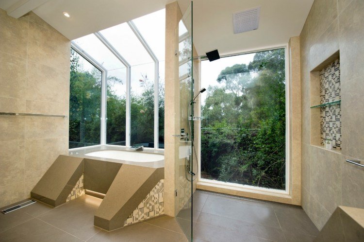 Vane - vstavaná vaňová sprchová kabína projektová rozdeľovač miestnosti