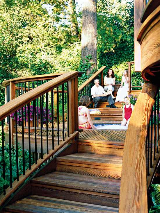 príklad viacúrovňovej kúpaliska s dizajnom terasy